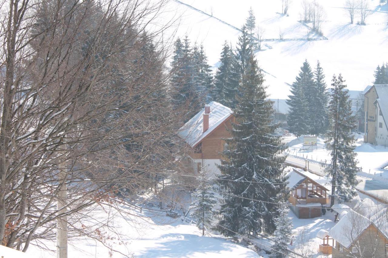 Arnica Montana Hotel อาริเอเชนิ ภายนอก รูปภาพ